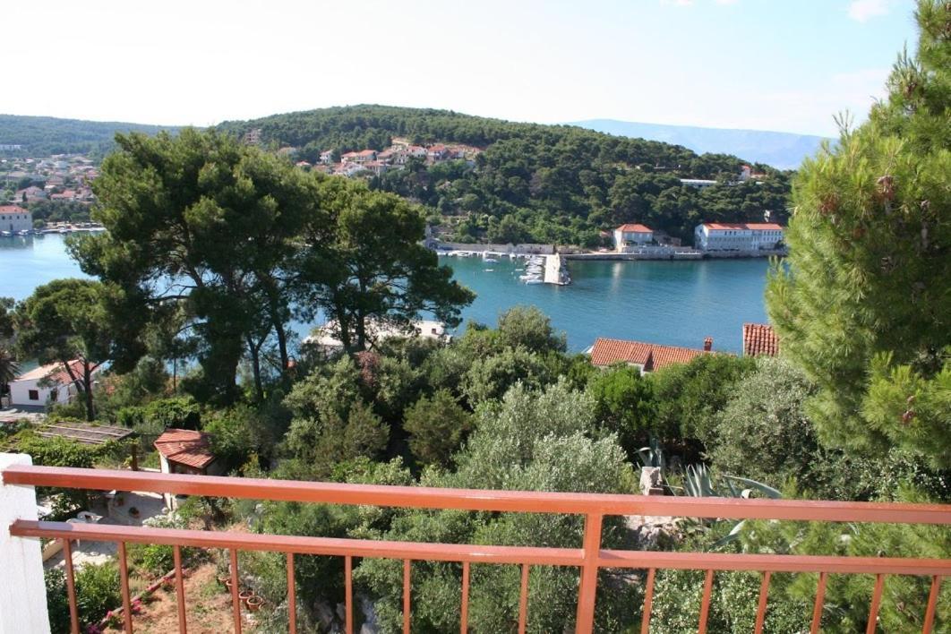 Apartmani Mladina Jelsa  Exterior foto